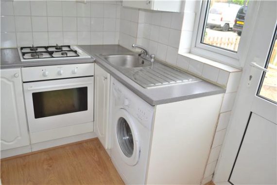 2 Bedroom Maisonette